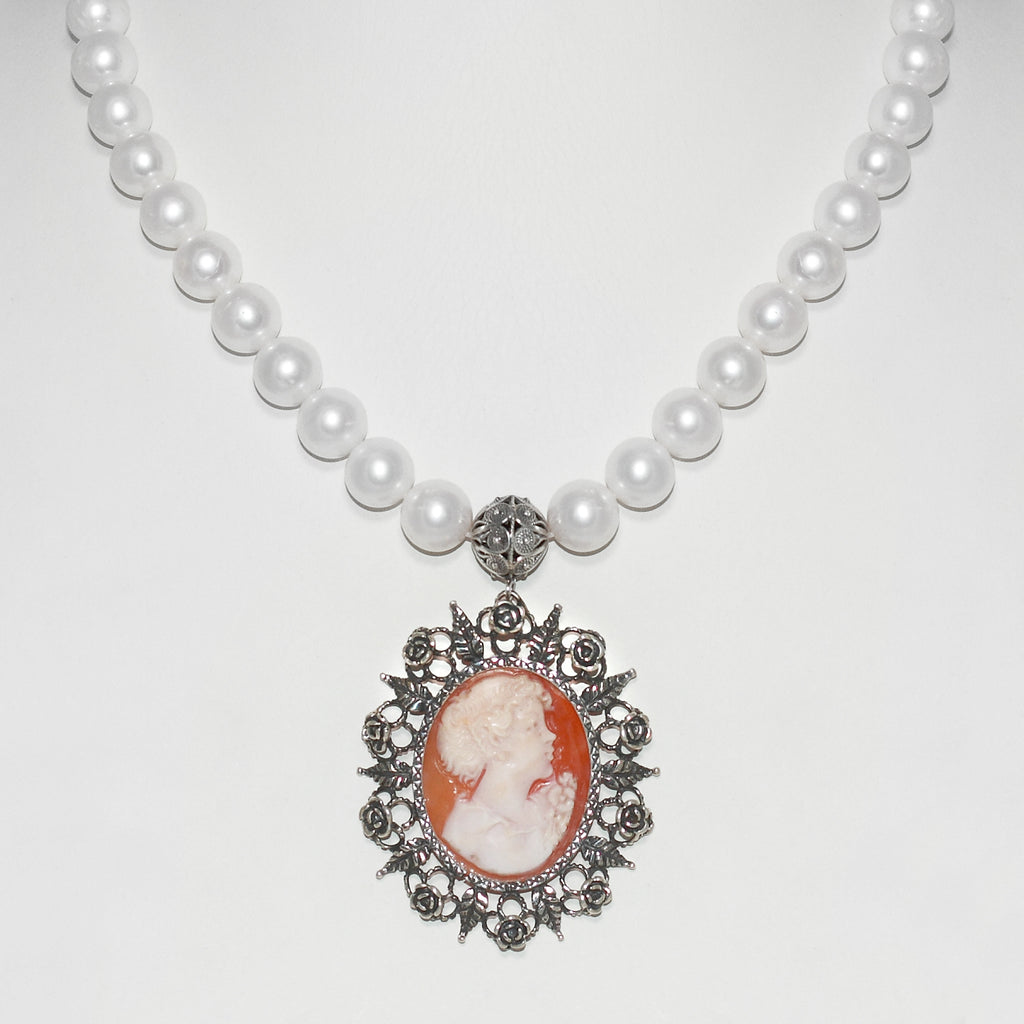 Collana Cammeo In Argento 925/000 e Perle.