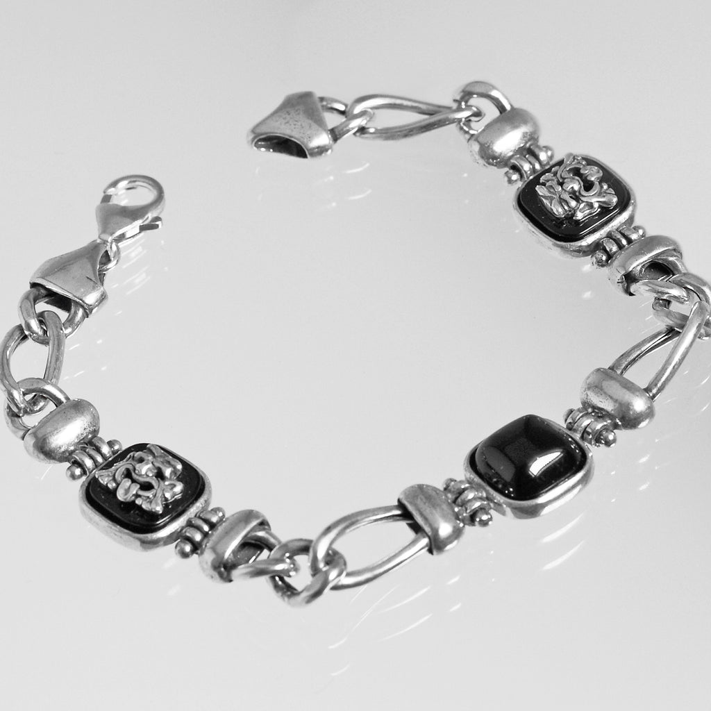 Bracciale Maschere Apotropaiche in Argento 925/000 e Onice.